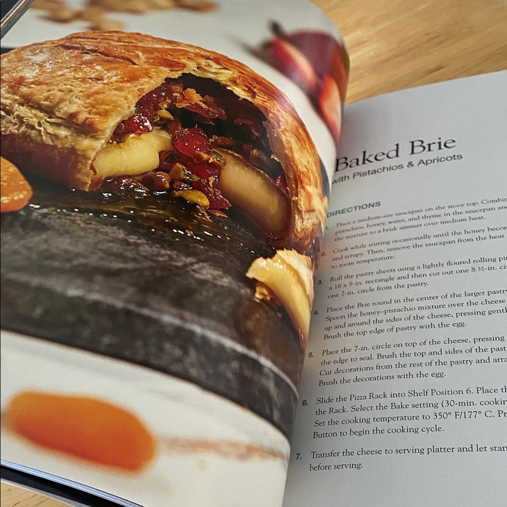 Essential Everyday Recipes Cookbook - Picture 5 of 9